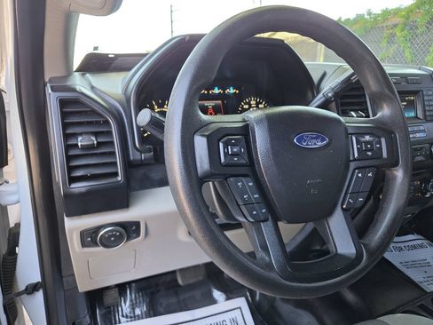 Used 2015 Ford F150 XL w/ Equipment Group 101A Mid AWD/4WD image 25