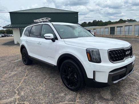 Used 2023 Kia Telluride EX X-Line AWD/4WD image 7