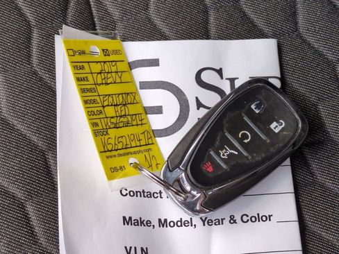 Used 2019 Chevrolet Equinox LT w/ Driver Convenience Package image 32