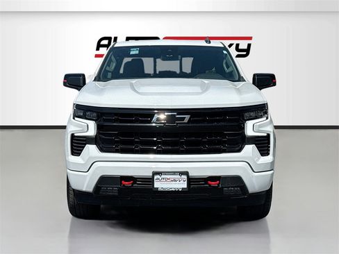 Used 2024 Chevrolet Silverado 1500 RST w/ Redline Edition image 2