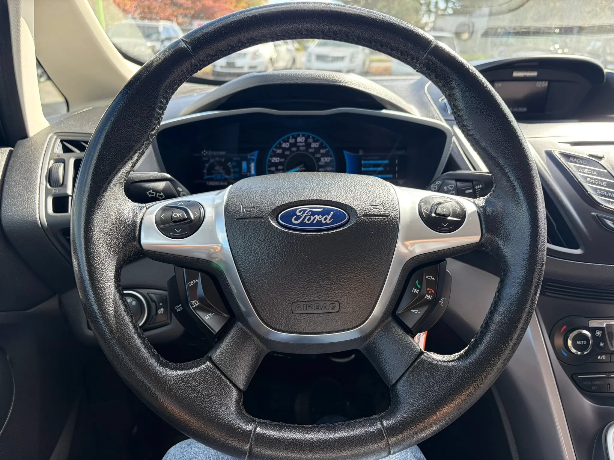 Used 2015 Ford C-MAX SE w/ Winter Package FWD image 17