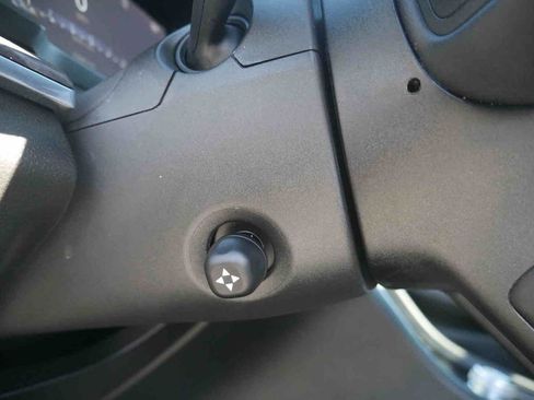 Certified 2023 Jeep Grand Cherokee L Overland image 27