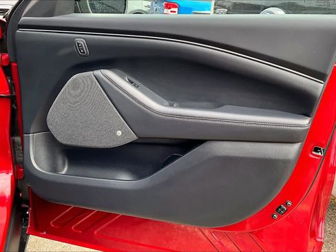 Used 2024 Ford Mustang Mach-E Premium image 23