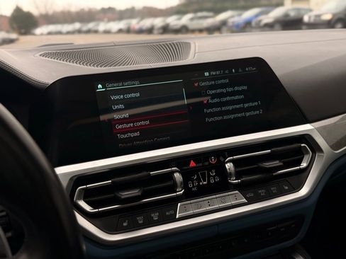 Used 2022 BMW M4 Competition w/ M Carbon Exterior Package image 45