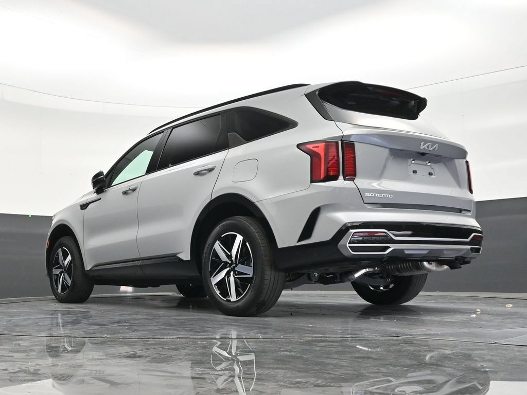 Used 2023 Kia Sorento EX w/ Panoramic Sunroof Package FWD image 23