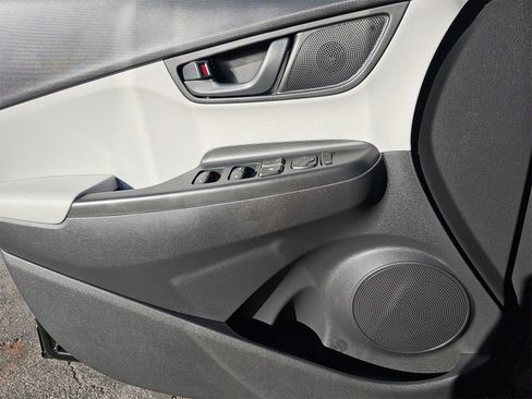 Certified 2023 Hyundai Kona SEL w/ Cargo Package image 29