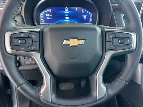Used 2024 Chevrolet Tahoe Premier AWD/4WD image 23