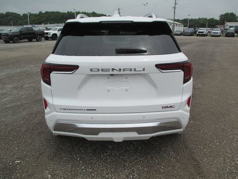 New 2026 GMC Terrain Denali AWD/4WD image 5