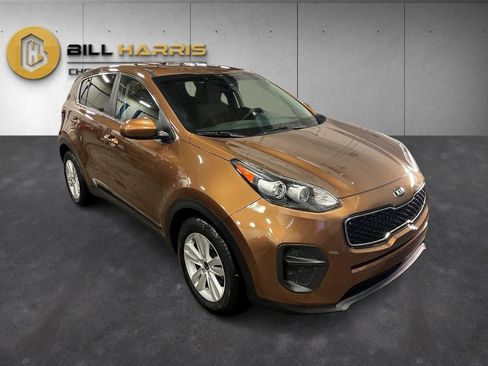 Used 2018 Kia Sportage LX image 9