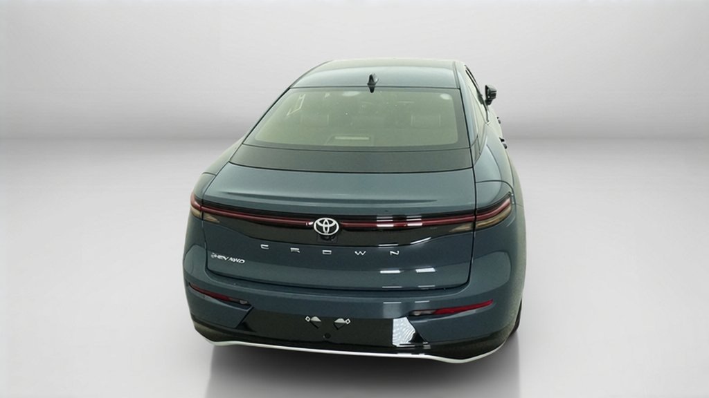 New 2027 Toyota Crown AWD/4WD image 12