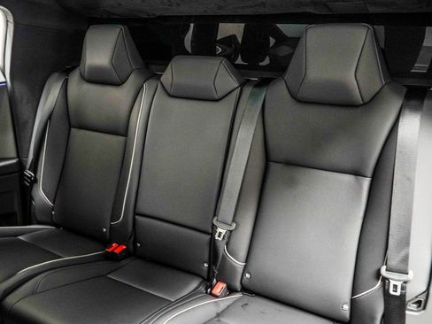 Used 2025 Tesla Cybertruck AWD Crew Cab image 44