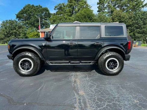 Used 2022 Ford Bronco 4-Door w/ Sasquatch Package AWD/4WD image 2
