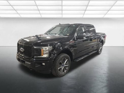 Used 2018 Ford F150 XLT w/ Equipment Group 302A Luxury image 9