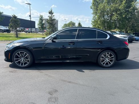 Used 2021 BMW 330i xDrive Sedan w/ Convenience Package AWD/4WD image 2