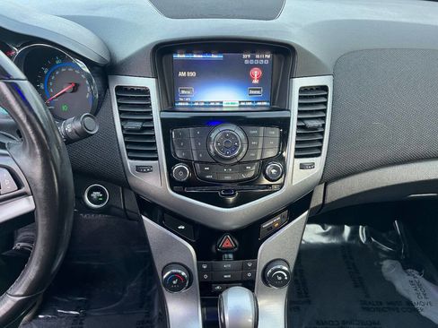 Used 2015 Chevrolet Cruze LTZ w/ Sun, Sound and Sport Package image 33