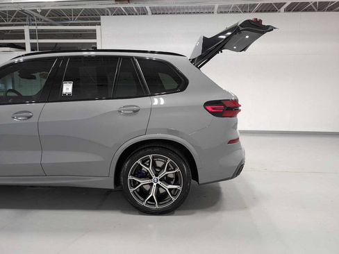 Used 2024 BMW X5 M60i AWD/4WD image 11