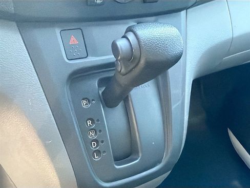 Used 2021 Nissan NV200 SV w/ Back Door Glass Package image 14