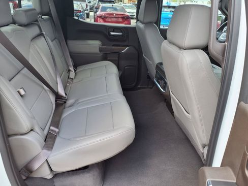 Used 2021 GMC Sierra 1500 SLT w/ SLT Convenience Package AWD/4WD image 15