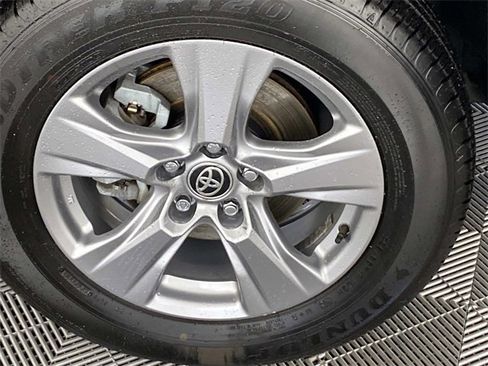 Used 2024 Toyota RAV4 XLE w/ Convenience Package image 26