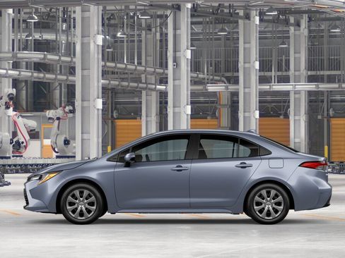 New 2026 Toyota Corolla LE FWD image 4
