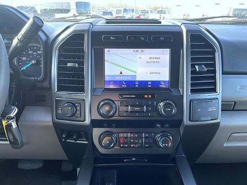 Used 2021 Ford F350 XLT w/ XLT Premium Package image 14