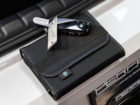 Used 2023 BMW 760i xDrive 760i xDrive image 77