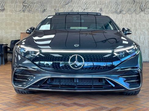 Used 2023 Mercedes-Benz EQS 450+ 4MATIC Sedan image 3