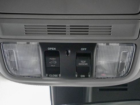 Used 2022 Honda Pilot Special Edition image 27