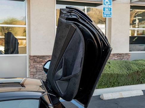 Used 2022 McLaren 765LT image 21