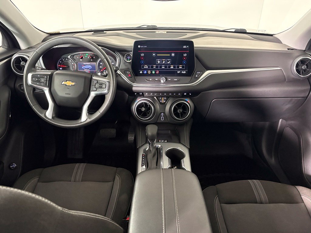 Certified 2024 Chevrolet Blazer LT w/ Convenience Package FWD image 46