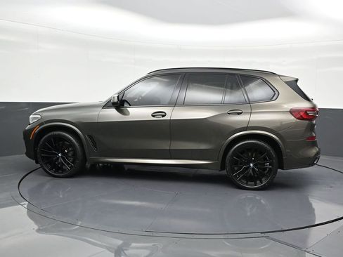 Used 2023 BMW X5 sDrive40i w/ M Sport Package image 2