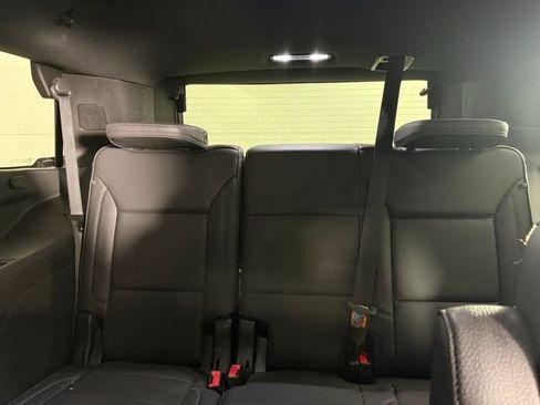 Used 2023 GMC Yukon Denali w/ Denali Reserve Package image 28
