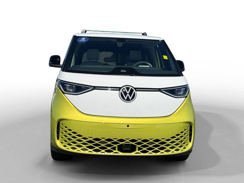 Certified 2025 Volkswagen ID. Buzz 1st Edition RWD image 8