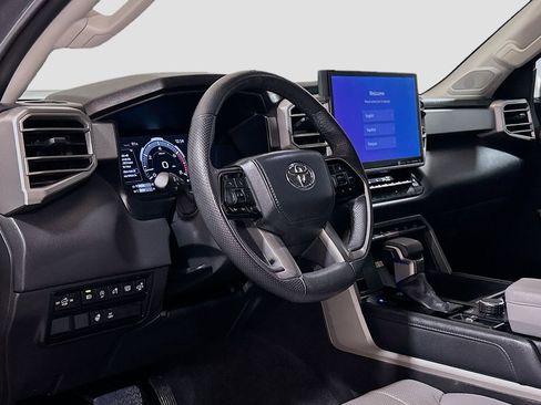 Used 2024 Toyota Tundra Limited image 7