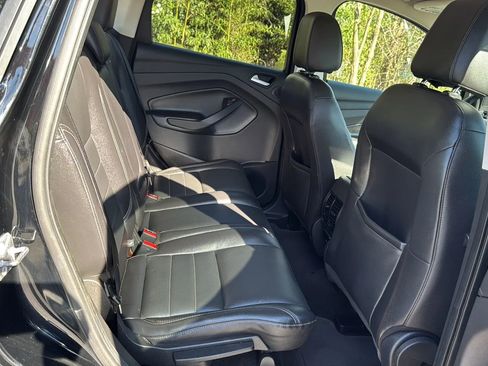 Used 2016 Ford Escape SE w/ SE Leather Comfort Package image 13