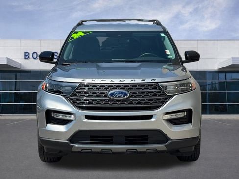 Used 2024 Ford Explorer XLT w/ Equipment Group 202A AWD/4WD image 41