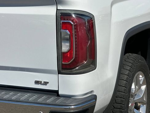 Used 2017 GMC Sierra 1500 SLT AWD/4WD image 25