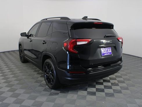 Used 2023 GMC Terrain SLE w/ Driver Convenience Package image 23