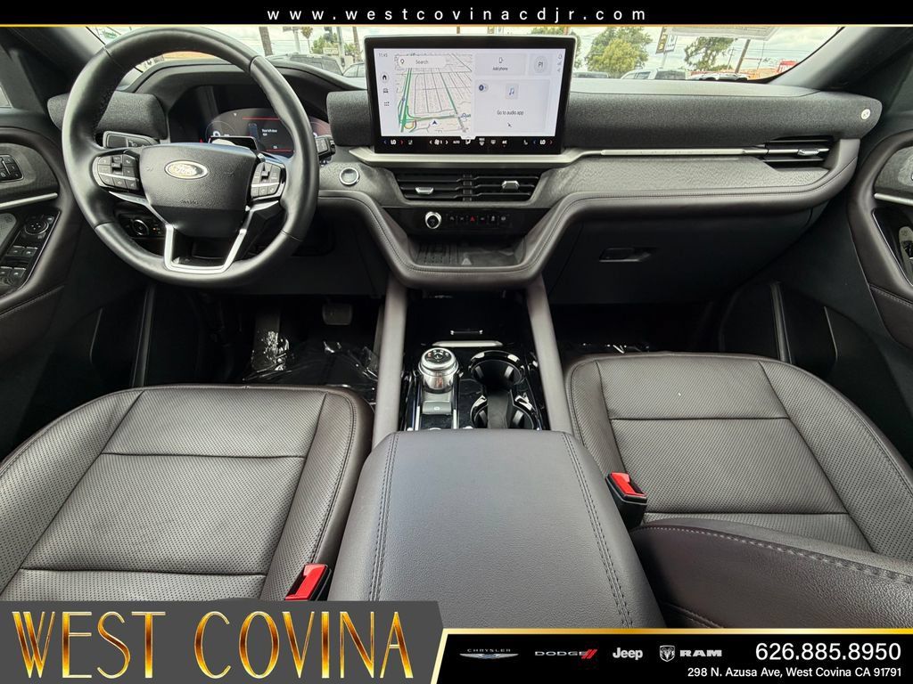 Used 2025 Ford Explorer Platinum w/ LUX Leather Package AWD/4WD image 12