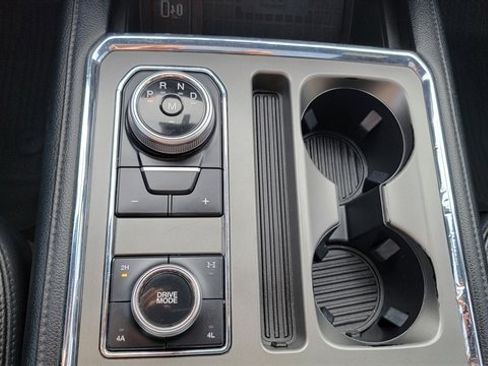 Used 2020 Ford Expedition XLT w/ Equipment Group 202A image 28