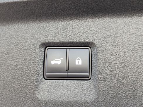 Used 2024 INFINITI QX60 Luxe w/ Vision Package image 11