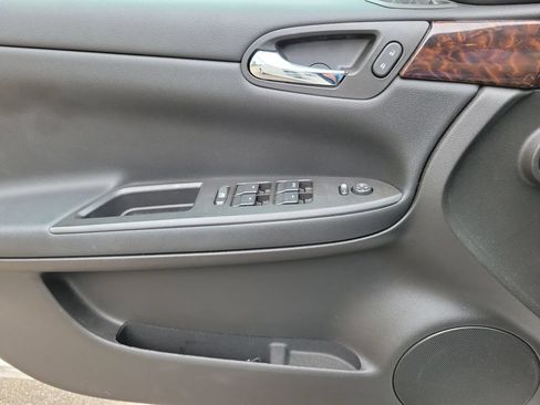 Used 2016 Chevrolet Impala Limited LS FWD image 20