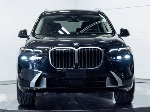 Used 2024 BMW X7 xDrive40i image 5