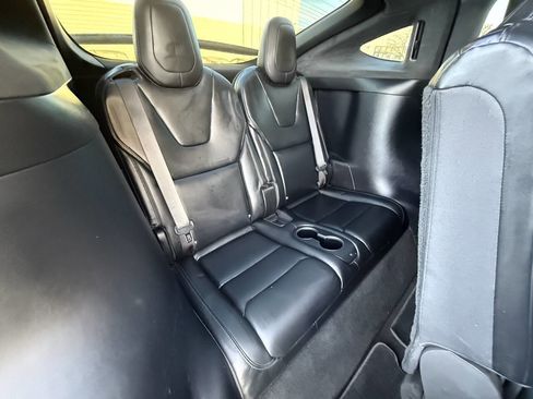 Used 2019 Tesla Model X Long Range image 30