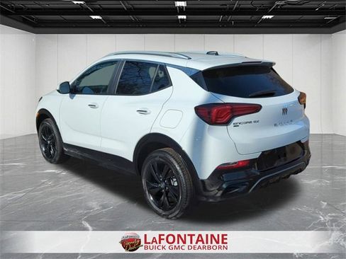 Certified 2024 Buick Encore GX Sport Touring w/ Comfort Package image 6