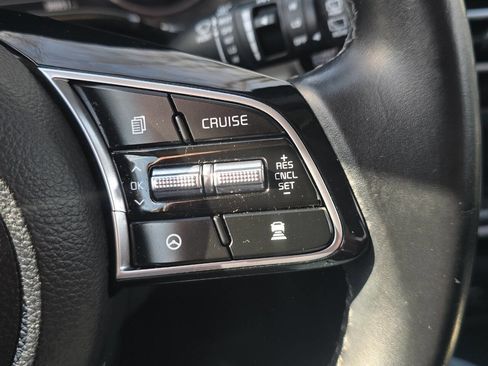 Used 2021 Kia Seltos SX w/ SX Sunroof Package image 21