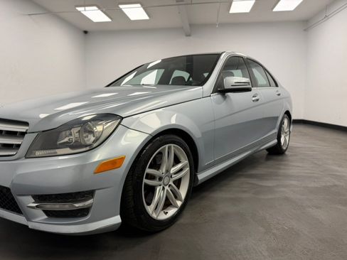 Used 2013 Mercedes-Benz C 300 4MATIC Sedan image 17