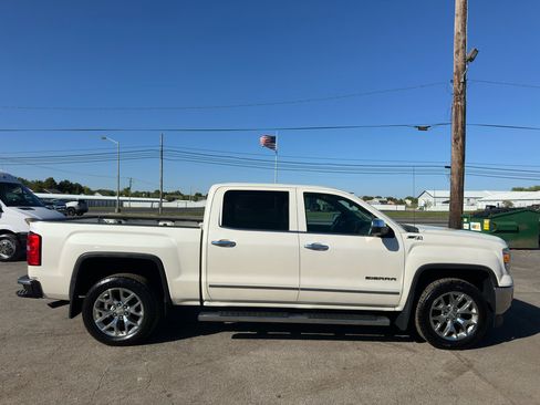 Used 2014 GMC Sierra 1500 SLT w/ SLT Crew Cab Value Package image 16