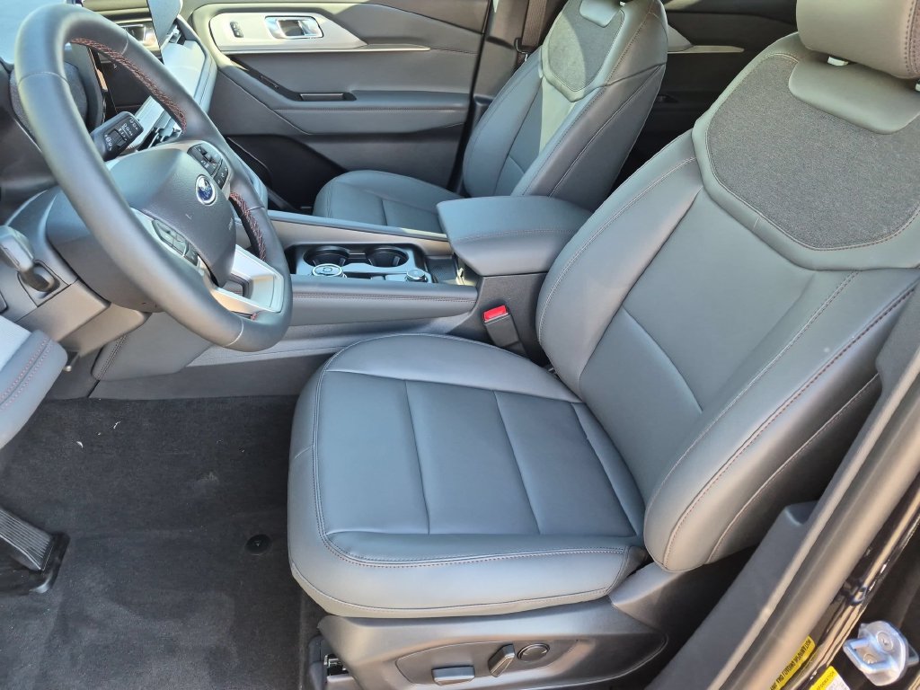 New 2027 Ford Explorer Active w/ Active Comfort Package AWD/4WD image 16