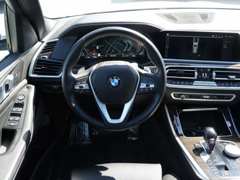 Certified 2023 BMW X5 sDrive40i image 8